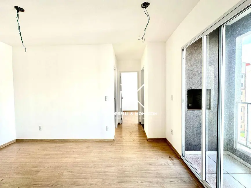 Foto 6 de Apartamento com 2 quartos à venda, 46m2 em Perobinha, Londrina - PR