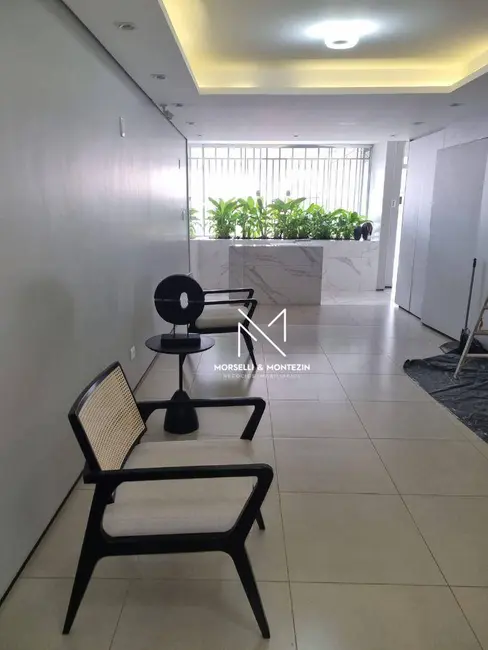 Foto 3 de Apartamento com 3 quartos à venda, 147m2 em Centro, Londrina - PR