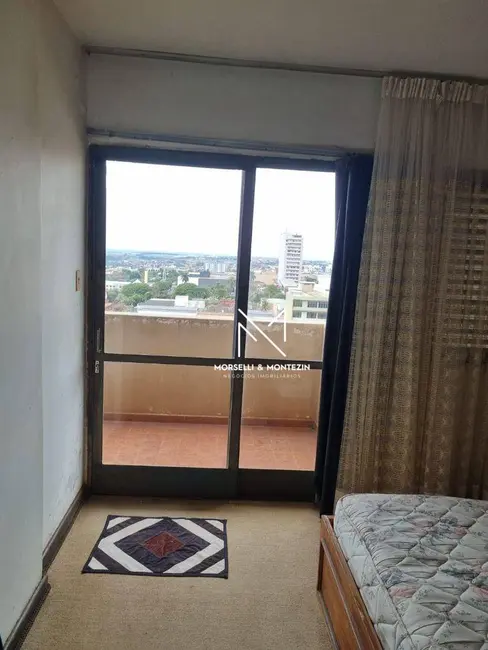Foto 7 de Apartamento com 3 quartos à venda, 147m2 em Centro, Londrina - PR