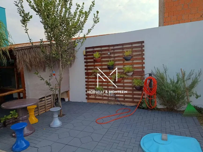 Chácara com 3 quartos à venda, 1130m2 em Alvorada Do Sul - PR - imagem 8 Foto 8 de Chácara com 3 quartos à venda, 1130m2 em Alvorada Do Sul - PR