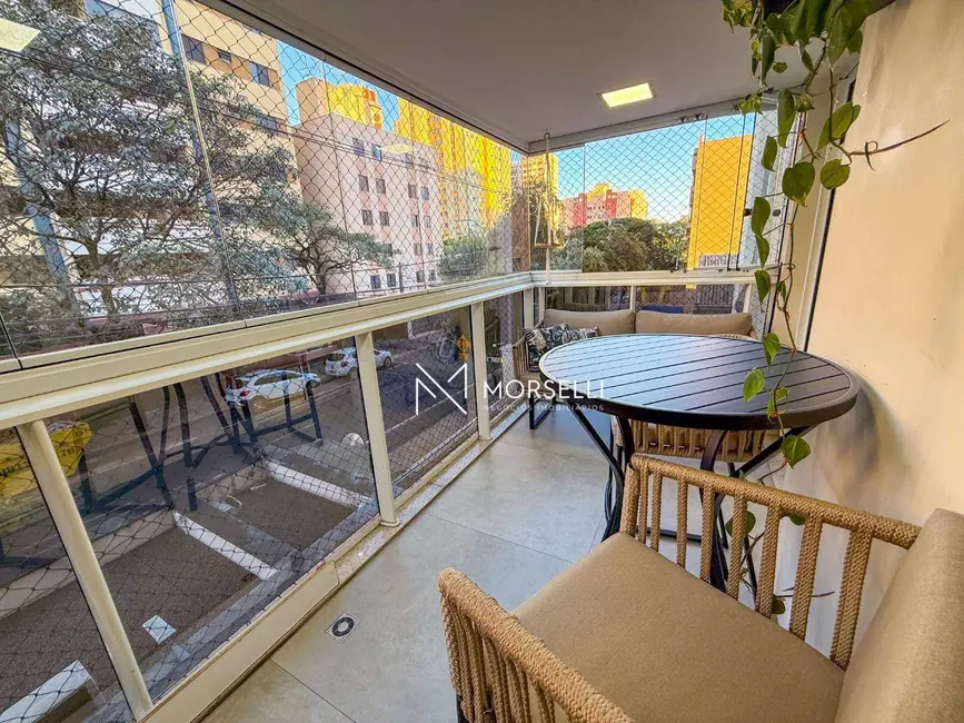 Foto 6 de Apartamento com 3 quartos à venda, 218m2 em Centro, Londrina - PR