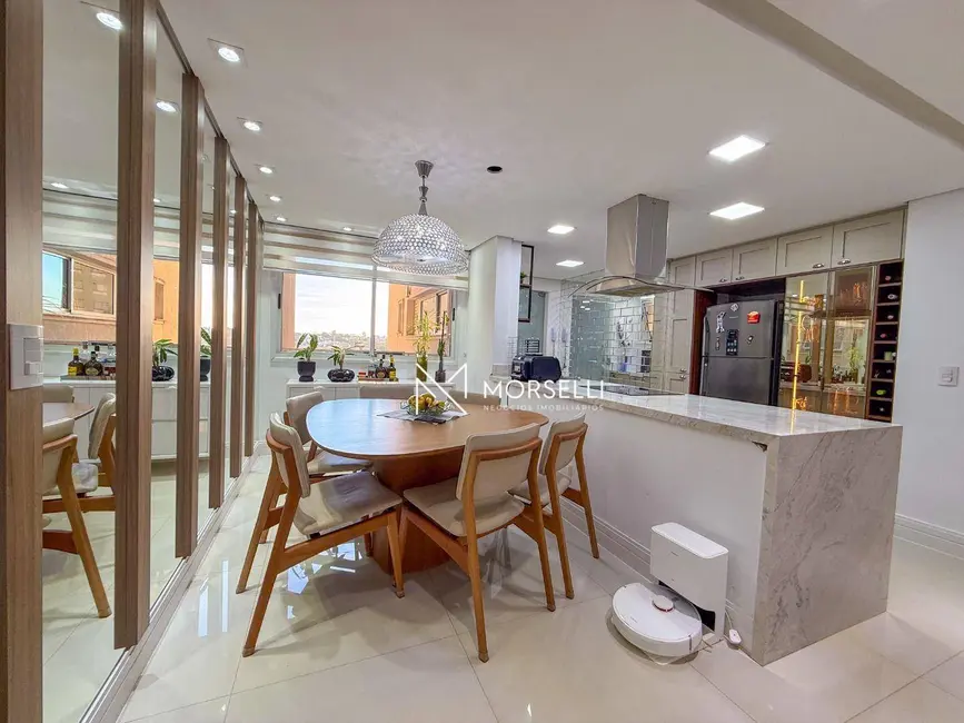 Foto 2 de Apartamento com 3 quartos à venda, 218m2 em Centro, Londrina - PR