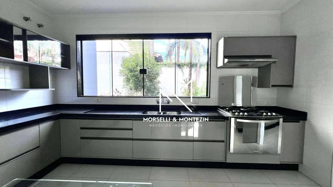 Casa com 4 quartos à venda, 600m2 em Judith, Londrina - PR - imagem 7 Foto 7 de Casa com 4 quartos à venda, 600m2 em Judith, Londrina - PR
