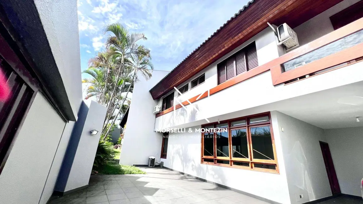 Casa com 4 quartos à venda, 600m2 em Judith, Londrina - PR - imagem 2 Foto 2 de Casa com 4 quartos à venda, 600m2 em Judith, Londrina - PR