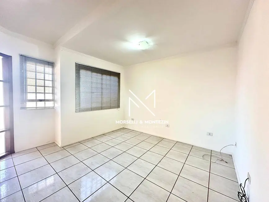 Casa de Condomínio com 3 quartos à venda, 200m2 em Jardim Colúmbia D, Londrina - PR - imagem 2 Foto 2 de Casa de Condomínio com 3 quartos à venda, 200m2 em Jardim Colúmbia D, Londrina - PR