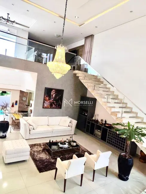 Casa de Condomínio com 3 quartos à venda, 500m2 em Londrina - PR - imagem 1 Foto 1 de Casa de Condomínio com 3 quartos à venda, 500m2 em Londrina - PR