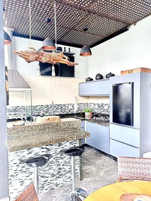 Casa de Condomínio com 3 quartos à venda, 500m2 em Londrina - PR - imagem 9 Foto 9 de Casa de Condomínio com 3 quartos à venda, 500m2 em Londrina - PR