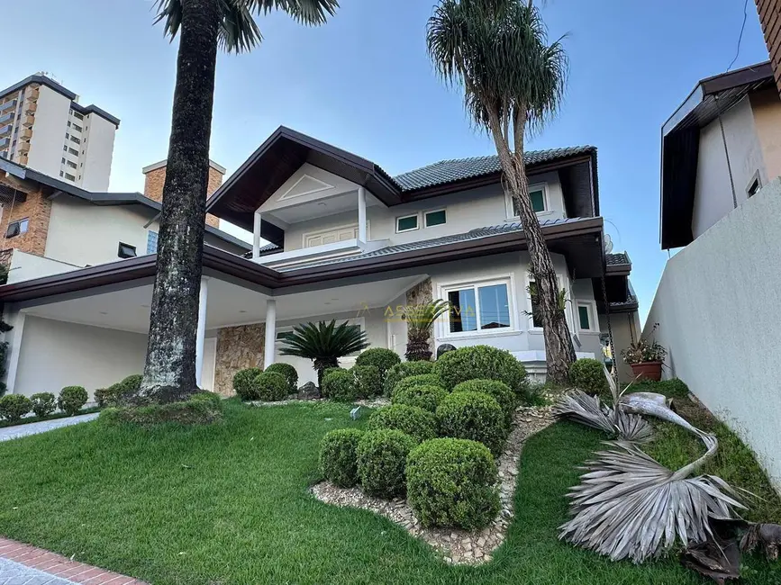 Foto 2 de Casa de Condomínio com 3 quartos à venda, 600m2 em Sao Jose Dos Campos - SP