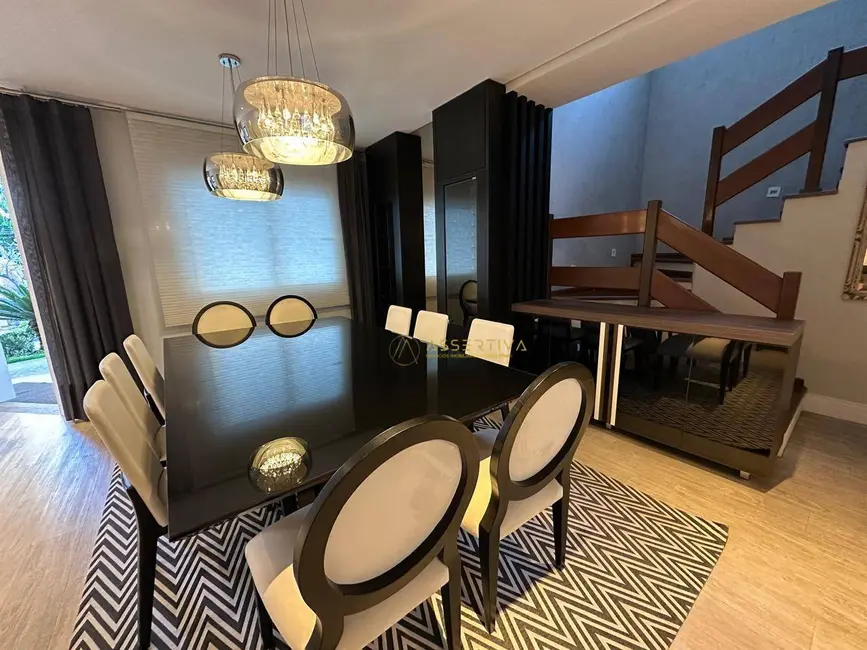 Foto 9 de Casa de Condomínio com 3 quartos à venda, 600m2 em Sao Jose Dos Campos - SP