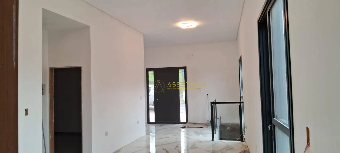 Foto 3 de Casa de Condomínio com 4 quartos à venda, 300m2 em Sao Jose Dos Campos - SP