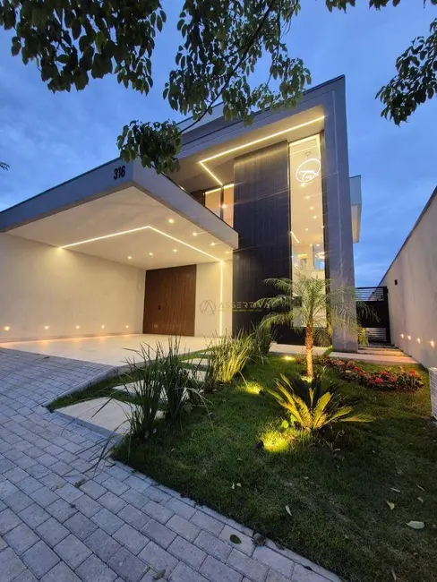 Foto 1 de Casa de Condomínio com 4 quartos à venda, 250m2 em Sao Jose Dos Campos - SP