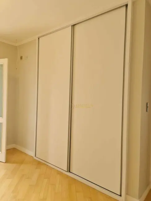 Foto 2 de Casa de Condomínio com 4 quartos para alugar, 360m2 em Sao Jose Dos Campos - SP