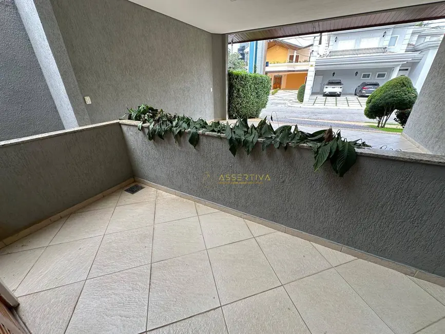 Casa de Condomínio com 5 quartos à venda e para alugar, 650m2 em Sao Jose Dos Campos - SP - imagem 5 Foto 5 de Casa de Condomínio com 5 quartos à venda e para alugar, 650m2 em Sao Jose Dos Campos - SP