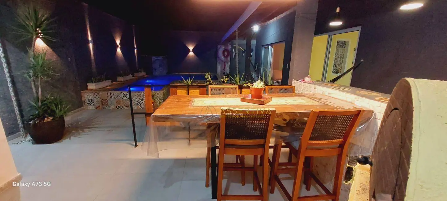 Foto 6 de Casa de Condomínio com 3 quartos à venda, 300m2 em Cacapava - SP