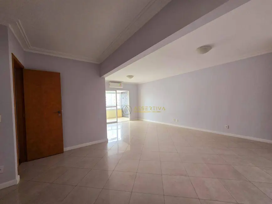 Apartamento com 3 quartos à venda, 150m2 em Sao Jose Dos Campos - SP - imagem 3 Foto 3 de Apartamento com 3 quartos à venda, 150m2 em Sao Jose Dos Campos - SP