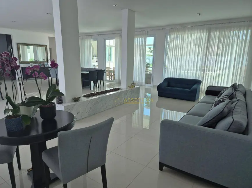 Casa de Condomínio com 4 quartos à venda, 1300m2 em Sao Jose Dos Campos - SP - imagem 7 Foto 7 de Casa de Condomínio com 4 quartos à venda, 1300m2 em Sao Jose Dos Campos - SP