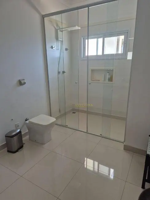 Casa de Condomínio com 4 quartos à venda, 1300m2 em Sao Jose Dos Campos - SP - imagem 6 Foto 6 de Casa de Condomínio com 4 quartos à venda, 1300m2 em Sao Jose Dos Campos - SP
