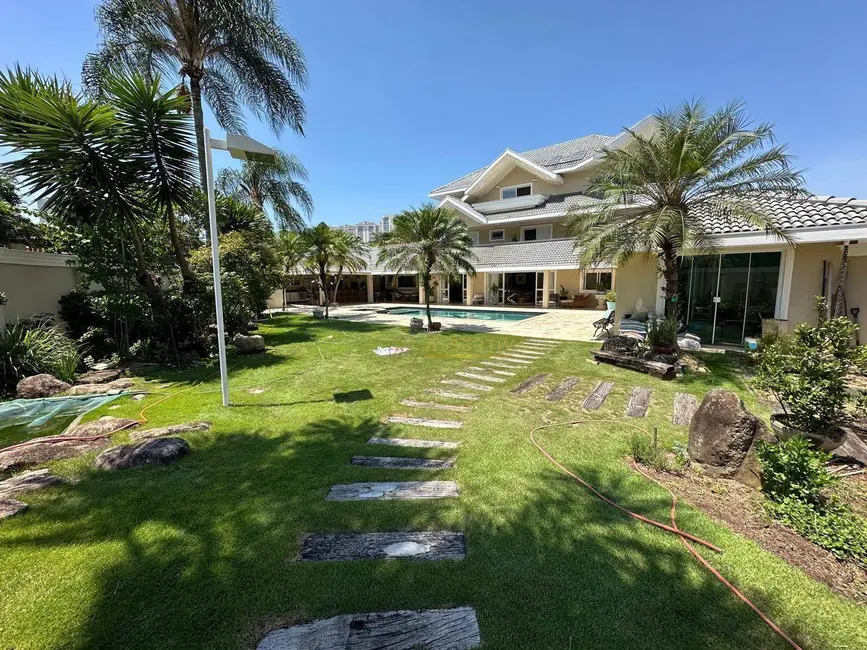 Foto 1 de Casa de Condomínio com 5 quartos à venda, 900m2 em Sao Jose Dos Campos - SP