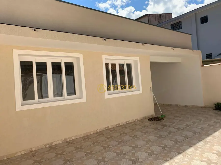 Foto 3 de Casa de Condomínio com 3 quartos à venda, 250m2 em Sao Jose Dos Campos - SP