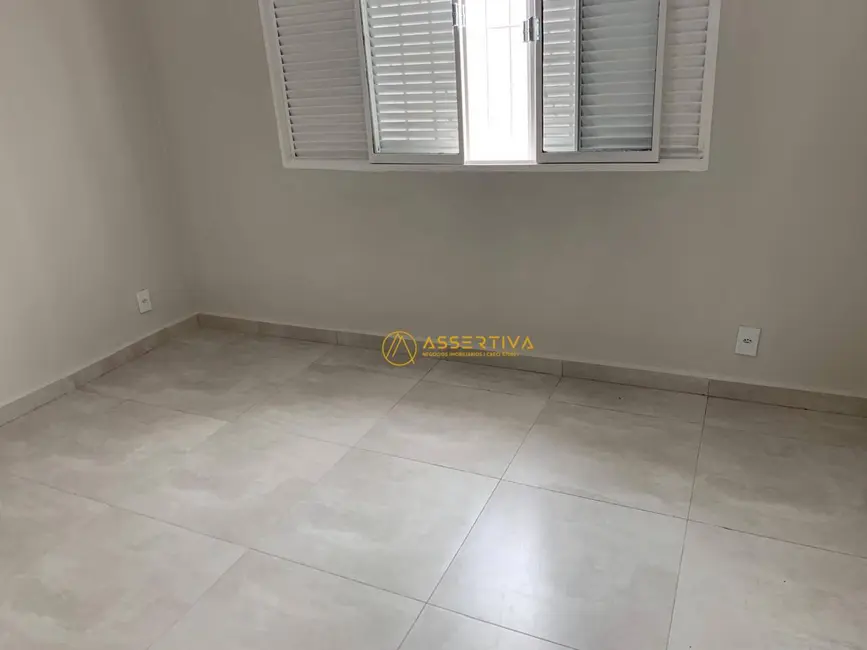 Foto 5 de Casa de Condomínio com 3 quartos à venda, 250m2 em Sao Jose Dos Campos - SP