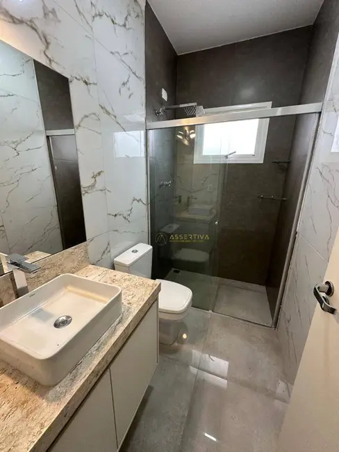 Foto 5 de Casa de Condomínio com 3 quartos à venda e para alugar, 450m2 em Sao Jose Dos Campos - SP