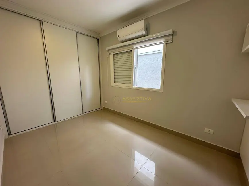 Foto 8 de Casa de Condomínio com 3 quartos à venda e para alugar, 450m2 em Sao Jose Dos Campos - SP