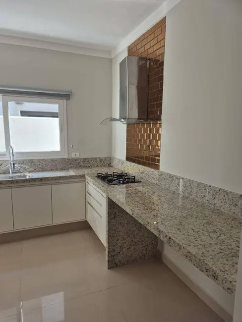 Casa de Condomínio com 3 quartos à venda e para alugar, 450m2 em Sao Jose Dos Campos - SP - imagem 6 Foto 6 de Casa de Condomínio com 3 quartos à venda e para alugar, 450m2 em Sao Jose Dos Campos - SP