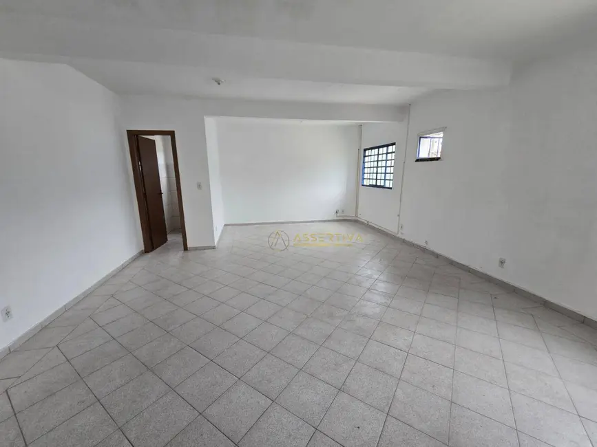 Armazém / Galpão para alugar, 1500m2 em Sao Jose Dos Campos - SP - imagem 5 Foto 5 de Armazém / Galpão para alugar, 1500m2 em Sao Jose Dos Campos - SP