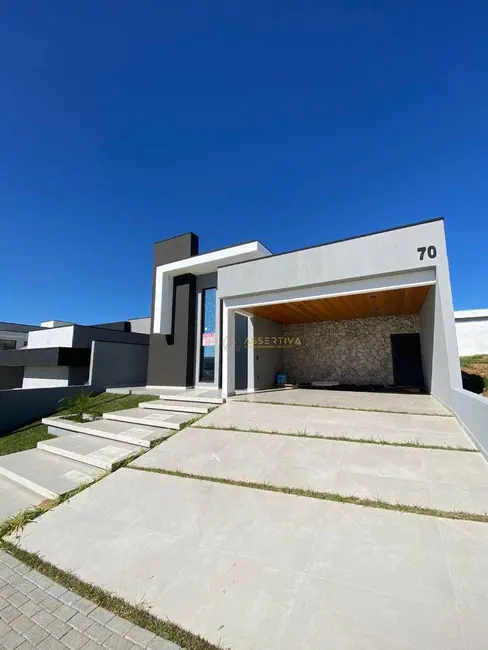 Foto 2 de Casa de Condomínio com 3 quartos à venda, 360m2 em Piedade, Cacapava - SP