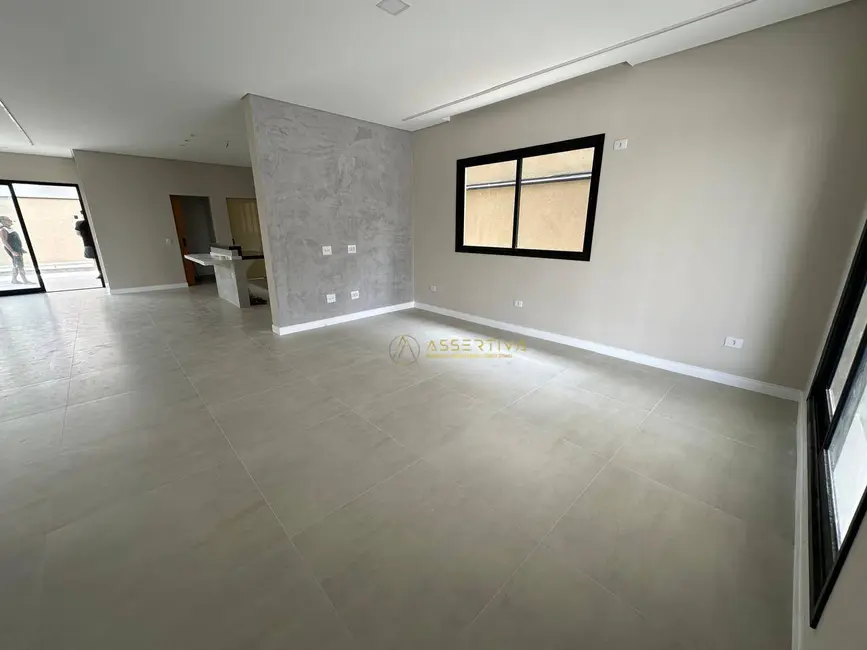 Casa de Condomínio com 3 quartos à venda, 260m2 em Sao Jose Dos Campos - SP - imagem 2 Foto 2 de Casa de Condomínio com 3 quartos à venda, 260m2 em Sao Jose Dos Campos - SP