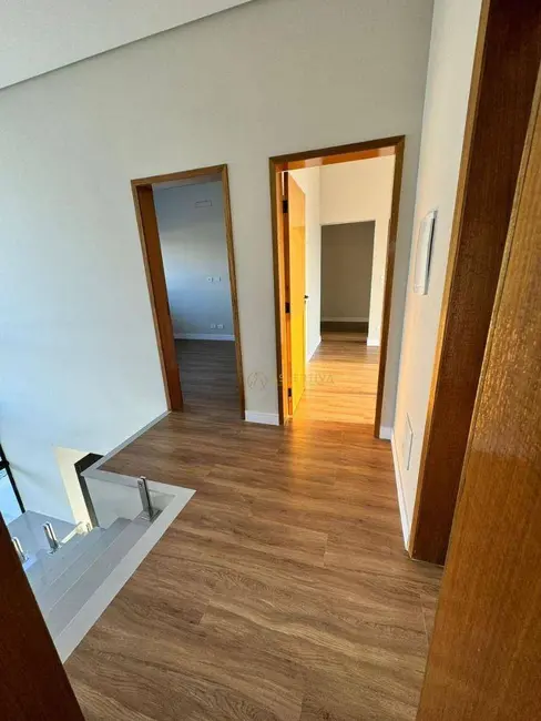 Foto 2 de Casa de Condomínio com 4 quartos à venda, 280m2 em Sao Jose Dos Campos - SP