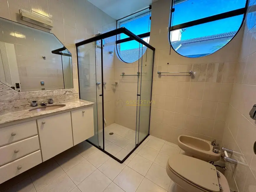 Foto 9 de Casa de Condomínio com 3 quartos à venda, 540m2 em Sao Jose Dos Campos - SP