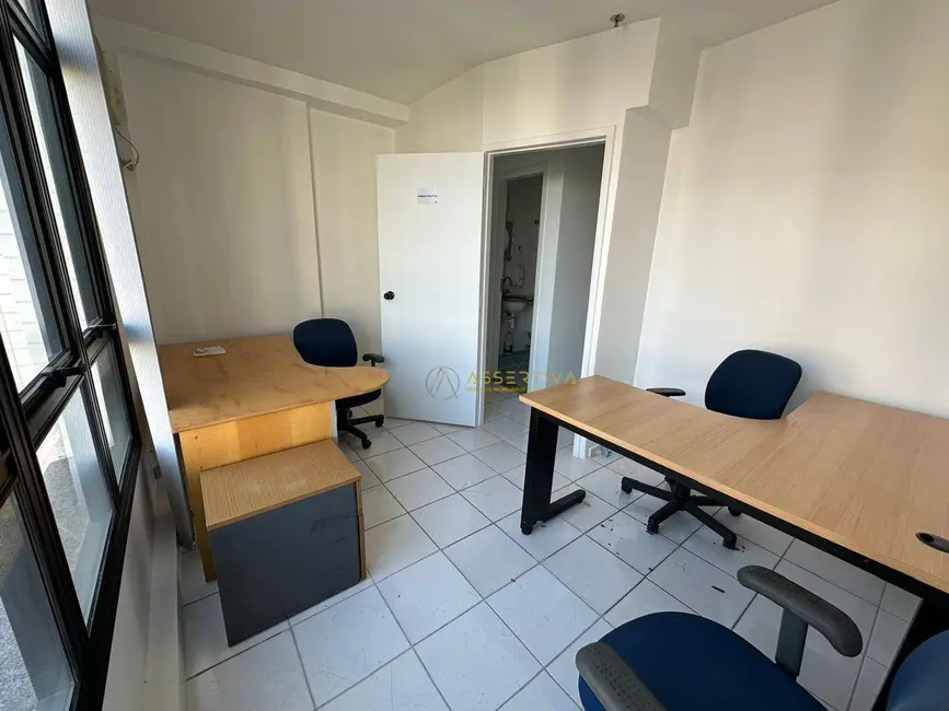 Sala Comercial para alugar, 36m2 em Sao Jose Dos Campos - SP - imagem 9 Foto 9 de Sala Comercial para alugar, 36m2 em Sao Jose Dos Campos - SP
