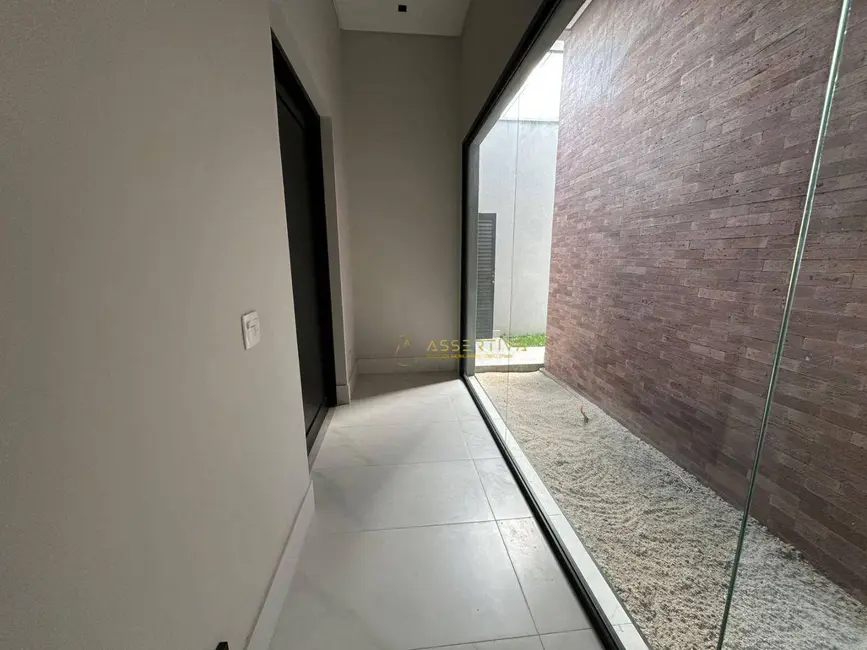 Casa de Condomínio com 3 quartos à venda e para alugar, 450m2 em Sao Jose Dos Campos - SP - imagem 7 Foto 7 de Casa de Condomínio com 3 quartos à venda e para alugar, 450m2 em Sao Jose Dos Campos - SP