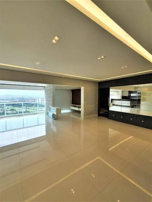Apartamento com 3 quartos à venda e para alugar, 278m2 em Sao Jose Dos Campos - SP - imagem 3 Foto 3 de Apartamento com 3 quartos à venda e para alugar, 278m2 em Sao Jose Dos Campos - SP