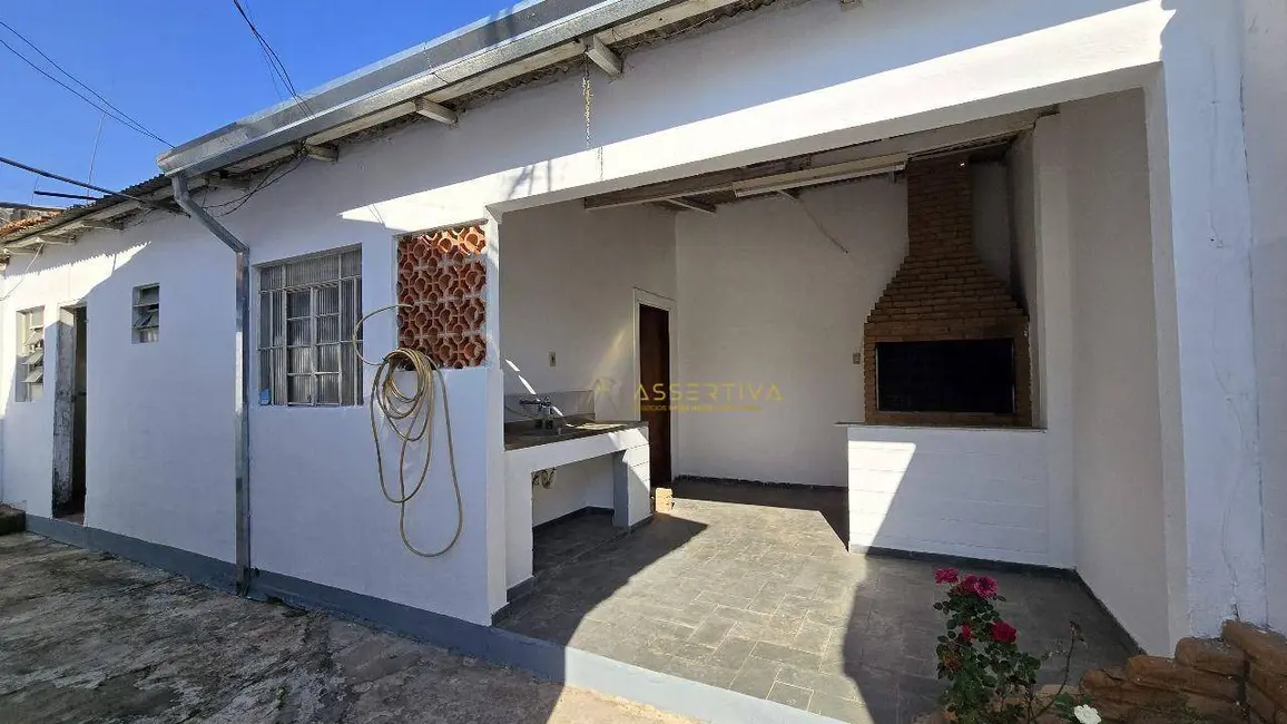 Foto 3 de Casa de Condomínio com 3 quartos à venda, 250m2 em Sao Jose Dos Campos - SP