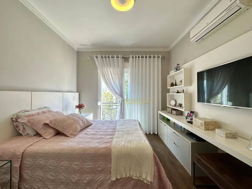 Foto 6 de Casa de Condomínio com 4 quartos à venda, 312m2 em Alto Ipiranga, Mogi Das Cruzes - SP