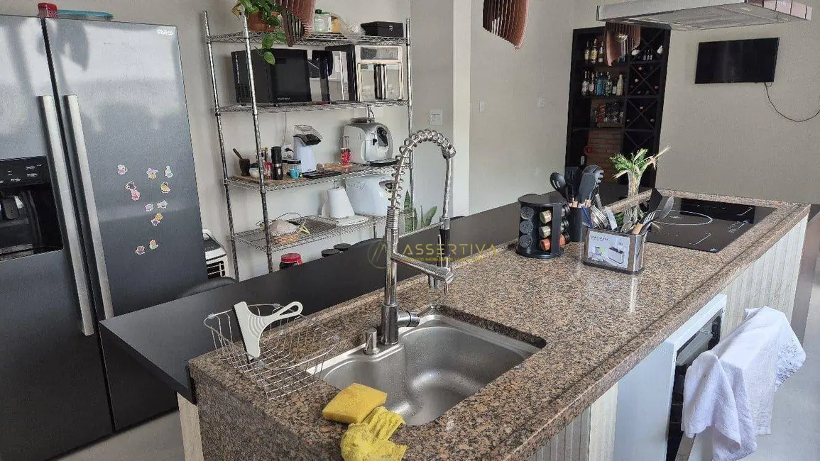 Casa de Condomínio com 4 quartos para alugar, 490m2 em Sao Jose Dos Campos - SP - imagem 7 Foto 7 de Casa de Condomínio com 4 quartos para alugar, 490m2 em Sao Jose Dos Campos - SP