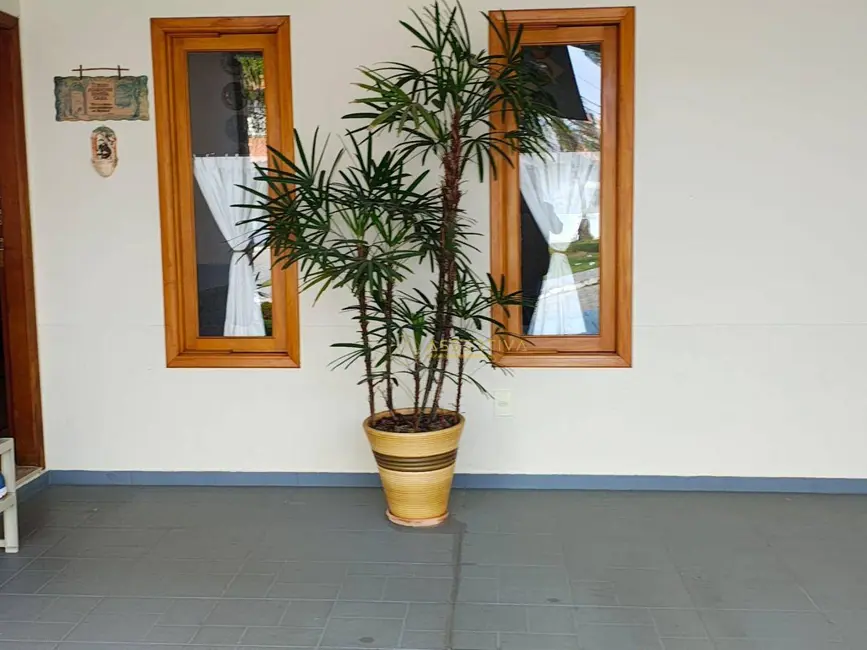 Foto 3 de Casa de Condomínio com 3 quartos à venda, 450m2 em Sao Jose Dos Campos - SP