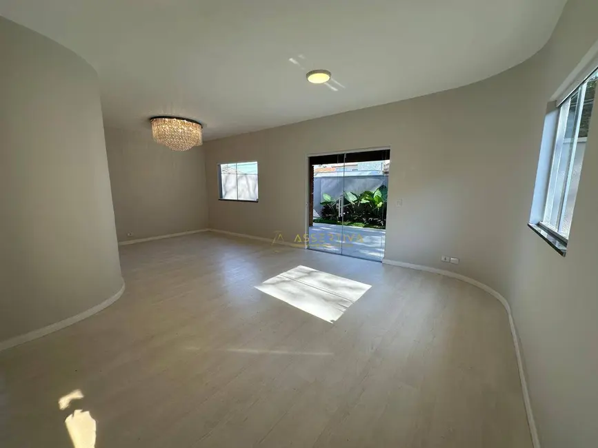 Foto 5 de Casa de Condomínio com 3 quartos à venda, 250m2 em Sao Jose Dos Campos - SP