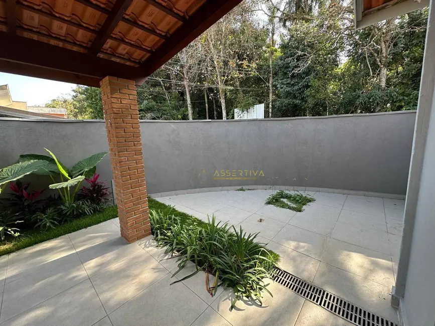 Foto 6 de Casa de Condomínio com 3 quartos à venda, 250m2 em Sao Jose Dos Campos - SP