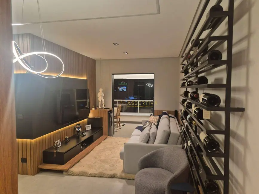 Apartamento com 2 quartos à venda, 75m2 em Sao Jose Dos Campos - SP - imagem 1 Foto 1 de Apartamento com 2 quartos à venda, 75m2 em Sao Jose Dos Campos - SP