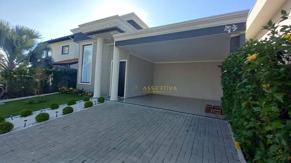 Foto 1 de Casa de Condomínio com 3 quartos à venda, 300m2 em Cacapava - SP