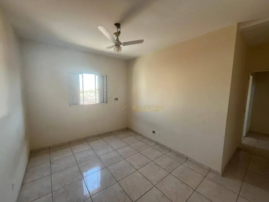 Foto 5 de Sobrado com 4 quartos à venda e para alugar, 450m2 em Jardim Panorama, Cacapava - SP