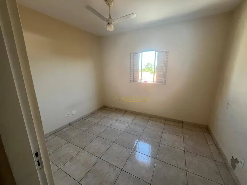 Foto 4 de Sobrado com 4 quartos à venda e para alugar, 450m2 em Jardim Panorama, Cacapava - SP