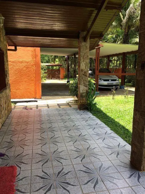 Foto 7 de Casa com 3 quartos à venda, 880m2 em Ubatuba - SP