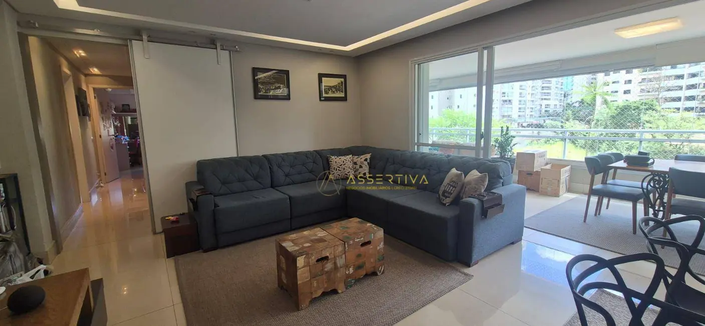 Foto 2 de Apartamento com 4 quartos à venda, 182m2 em Sao Jose Dos Campos - SP