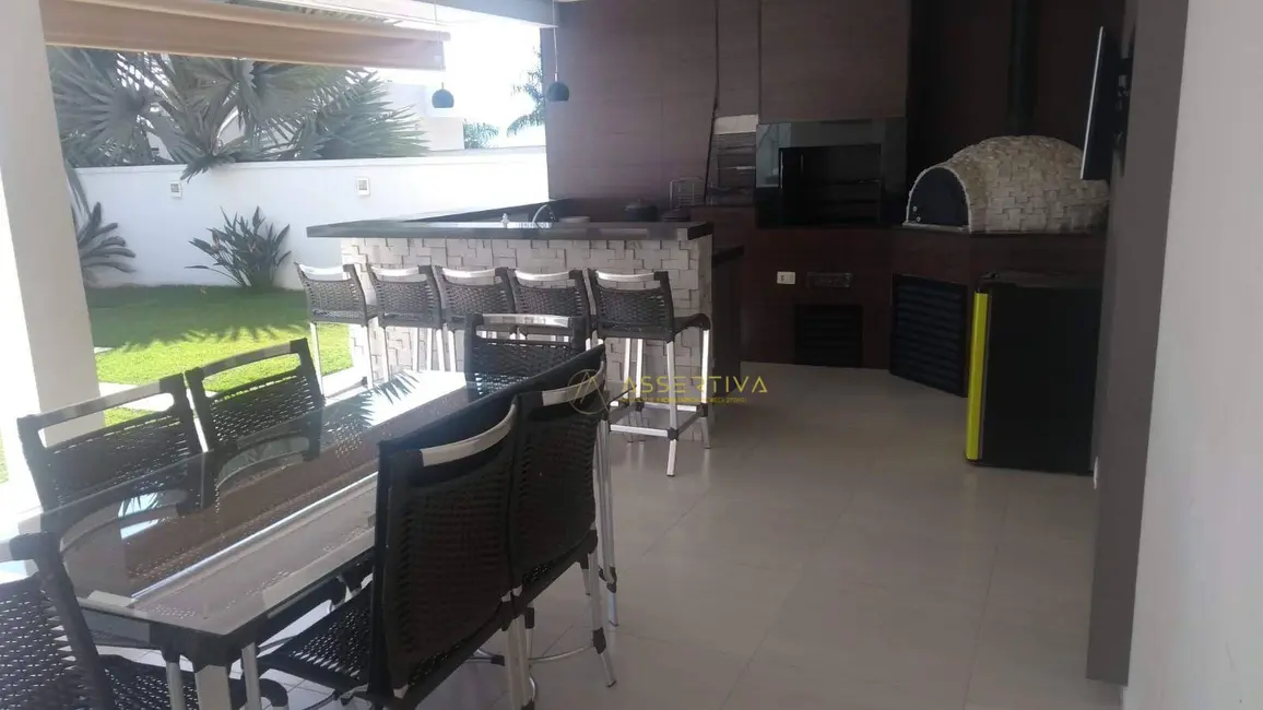 Foto 4 de Casa de Condomínio com 4 quartos à venda, 450m2 em Sao Jose Dos Campos - SP