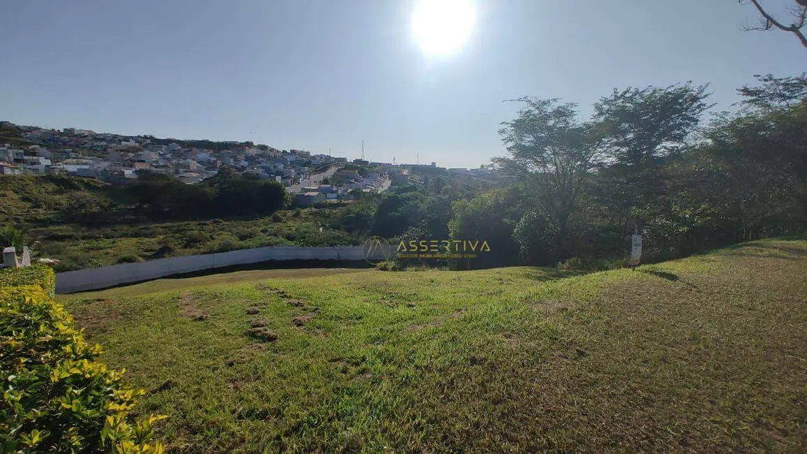 Foto 5 de Terreno / Lote à venda, 1162m2 em Jacarei - SP