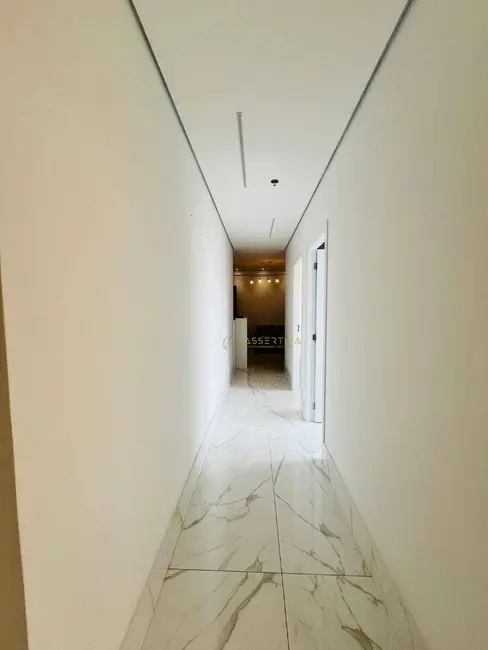 Foto 8 de Sala Comercial à venda e para alugar, 76m2 em Centro, Jacarei - SP